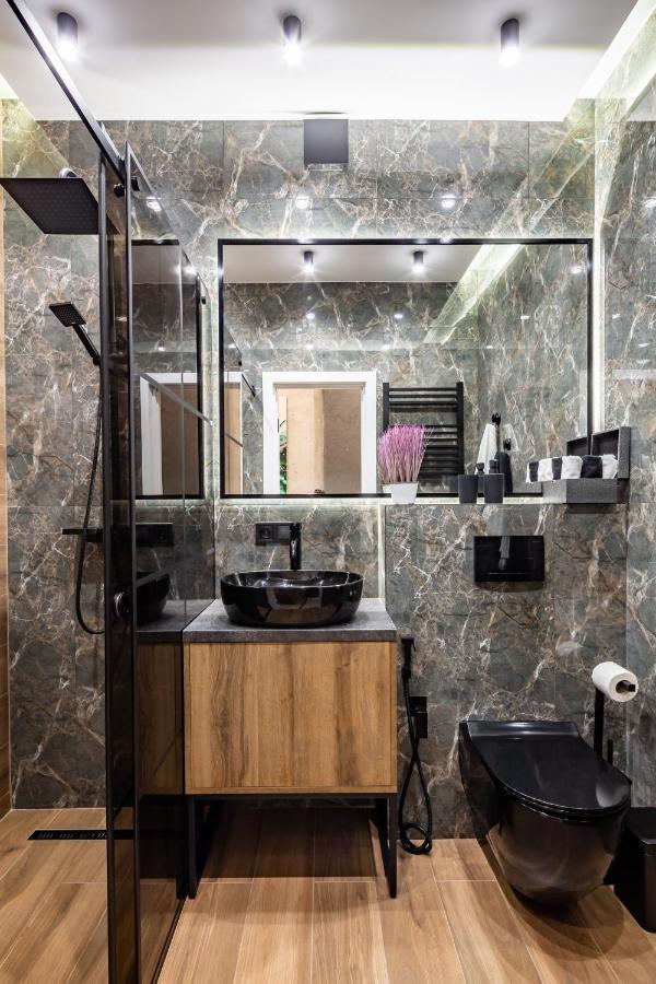 Alfa Apartments Kulisha 12 Лвив Екстериор снимка
