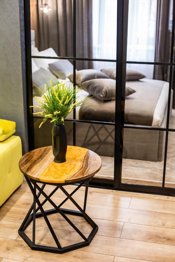 Alfa Apartments Kulisha 12 Лвив Екстериор снимка